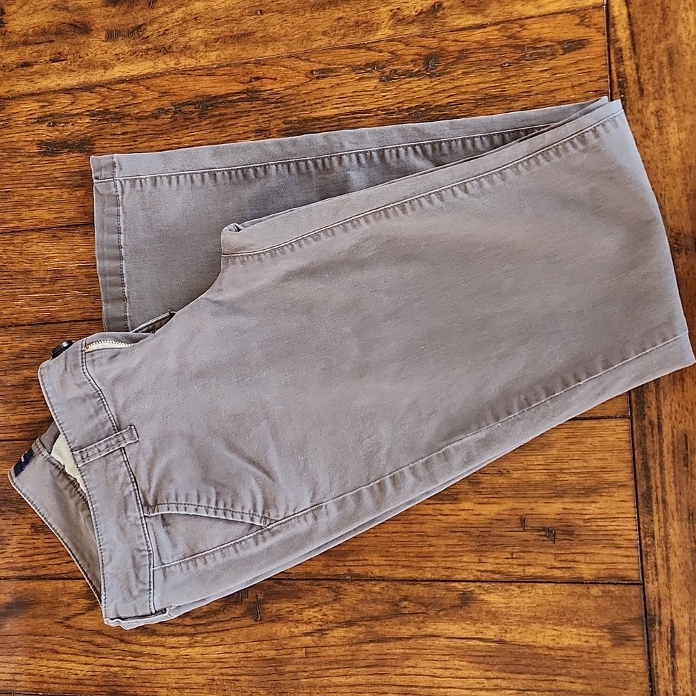 American Eagle Kick Boot pants. Size 8 Regular.  Color gray.